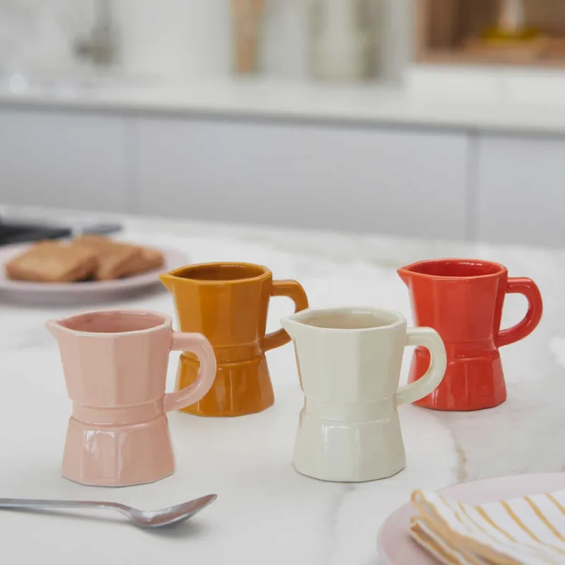 Set of funny cups for a coffee with milk in the shape of a coffee pot | HAPPYIDEAS