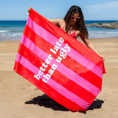 Better late than ugly beach towel | Happyideas