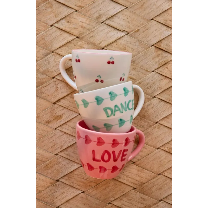Oval Mug LOVE | Happyideas