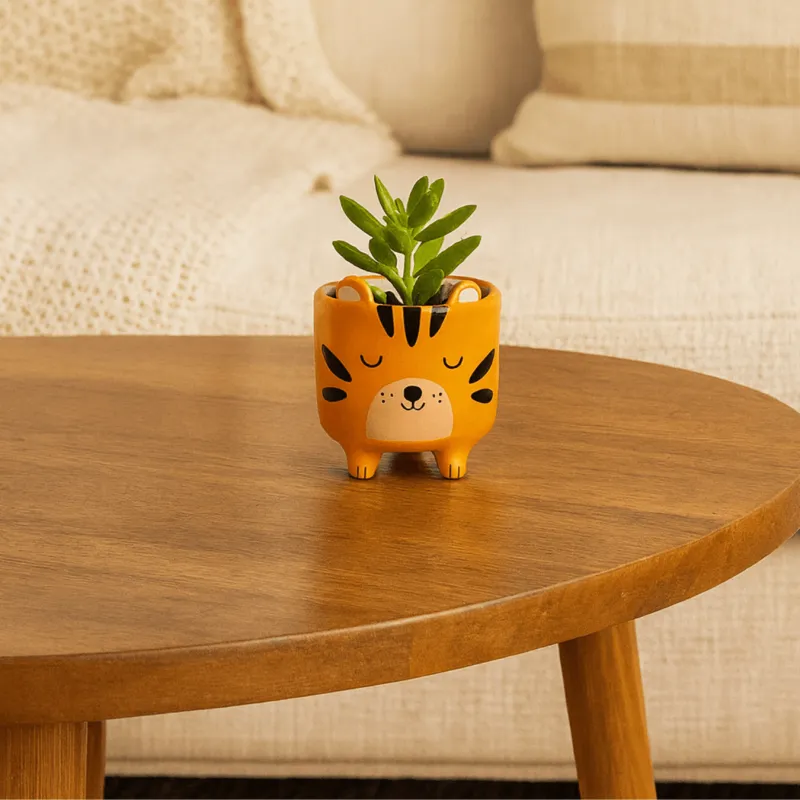 Tiger Mini Planter On Legs - Happyideas.com