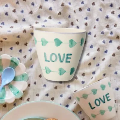 Vaso de Cerámica Ovalado LOVE | Happyideas