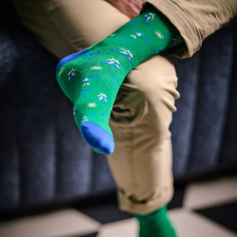 Calcetines “Surf Club” en lata | Happyideas