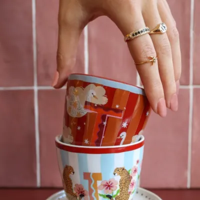 Taza con letra T: la inicial para tu café | Happyideas