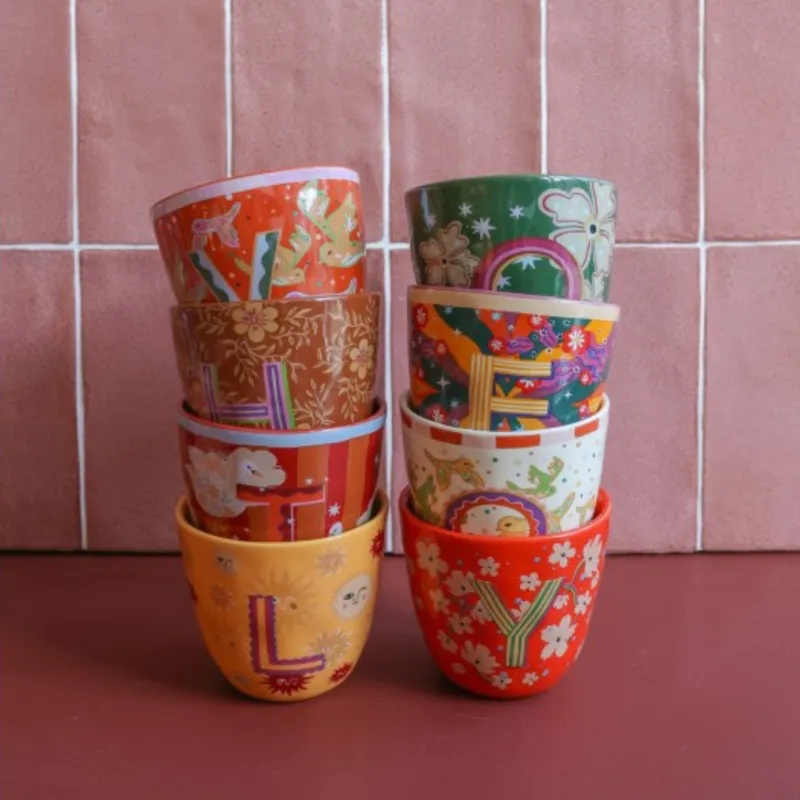 Taza con letra T: la inicial para tu café | Happyideas