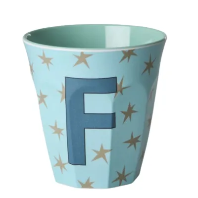 Vaso de melamina con letra F | Happyideas
