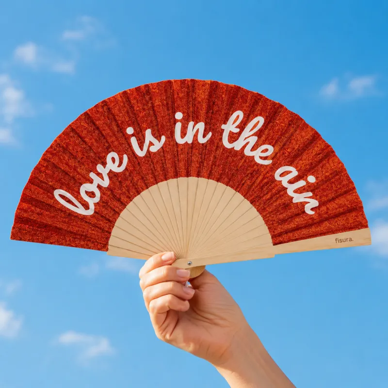 “Love is in the air” Glitter Fan - Happyideas.com