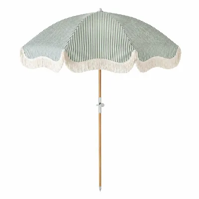 Sombrilla rayas y flecos estilo retro | Happyideas