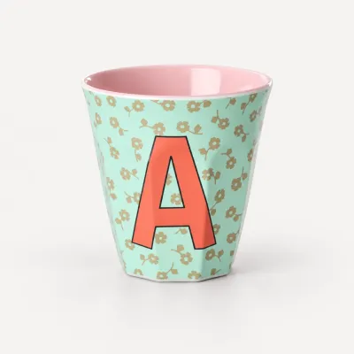 Vaso de melamina con letra A | Happyideas