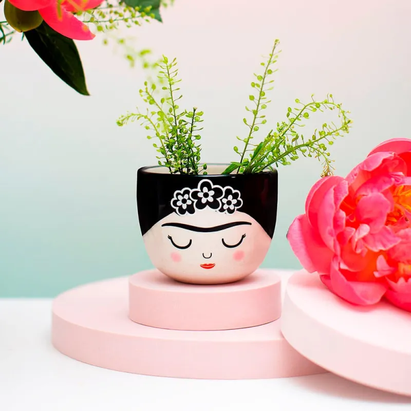 Maceta Frida Pequeña Blanco y Negro | Happyideas
