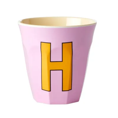 Vaso de melamina con letra H | Happyideas