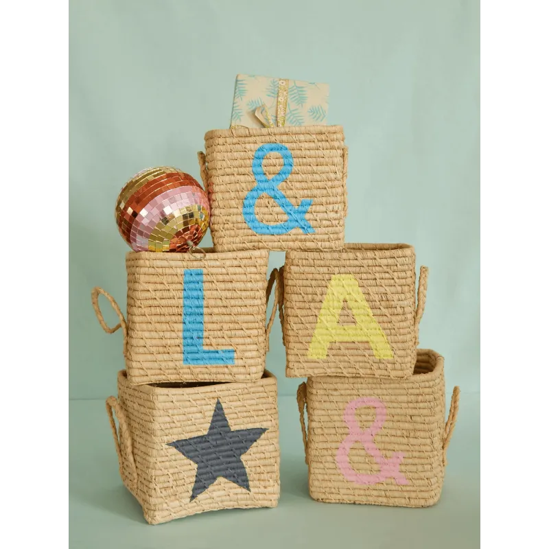 Raffia Square Basket with Lettter A | Happyideas