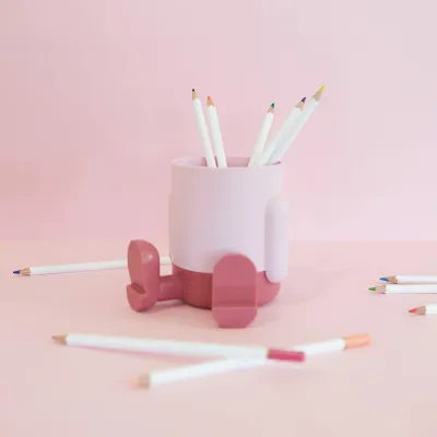 Portalápices Mr. Sitty rosa divertido | Happyideas