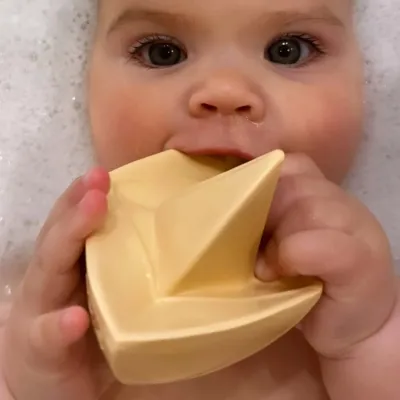 Barco origami de baño vainilla
