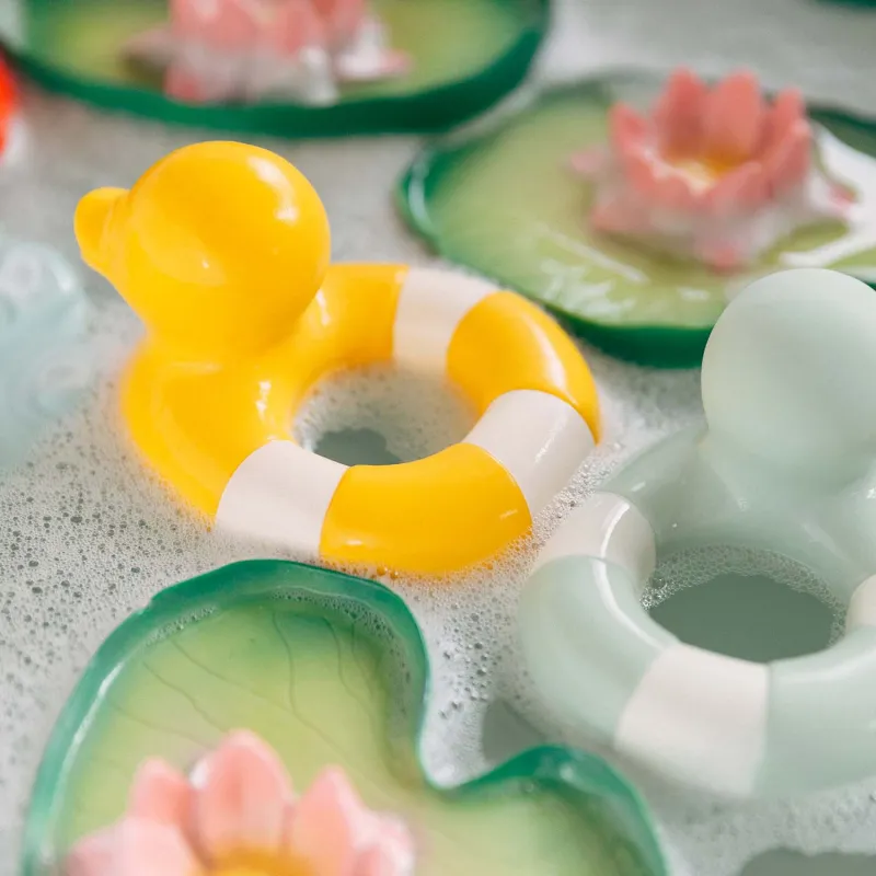 Flo the Floatie Bath Toy Yellow | Happyideas
