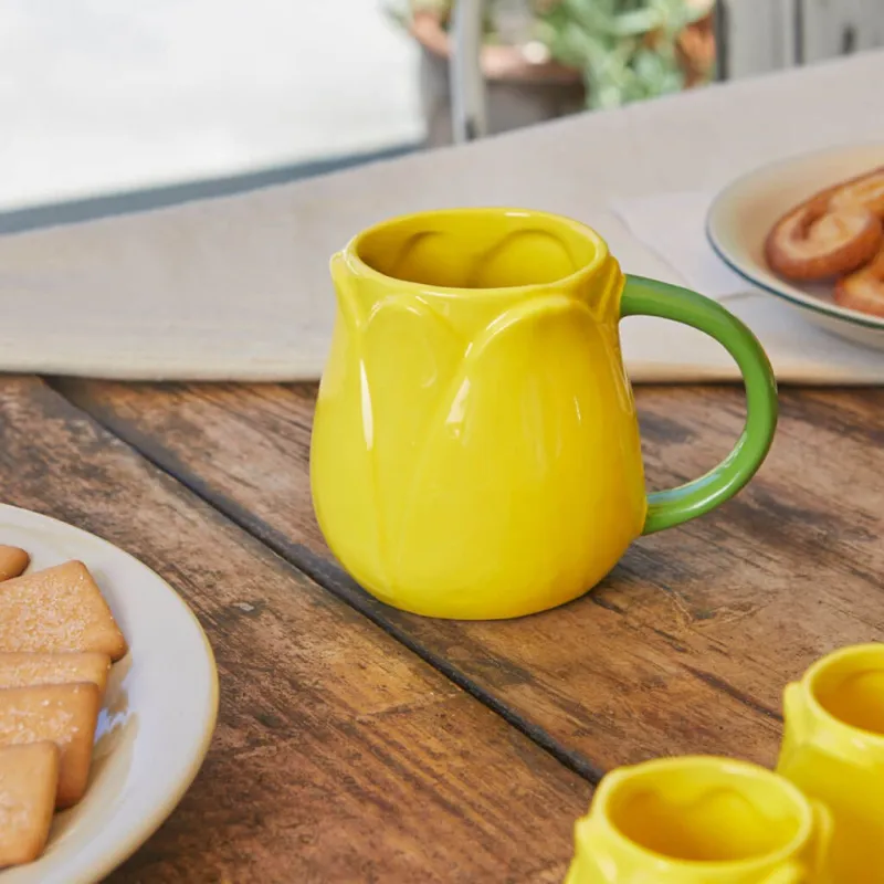Taza Tulipán Amarillo: taza bonita para regalar | Happyideas