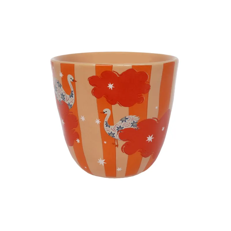 Taza Letra B, vista trasera con estampado de rayas y flores rojas sobre fondo gris - Happyideas