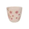 Taza Letra R, vista trasera de cerámica color crema con pequeño estampado floral rosa, sobre fondo blanco - Happyideas