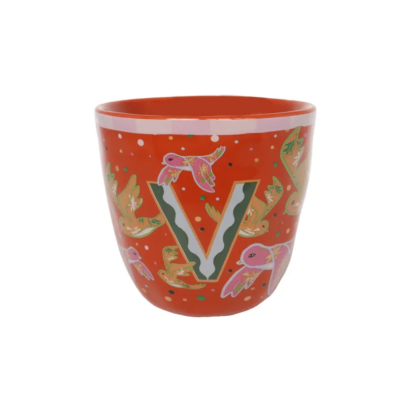 Cup Letter V | Happyideas