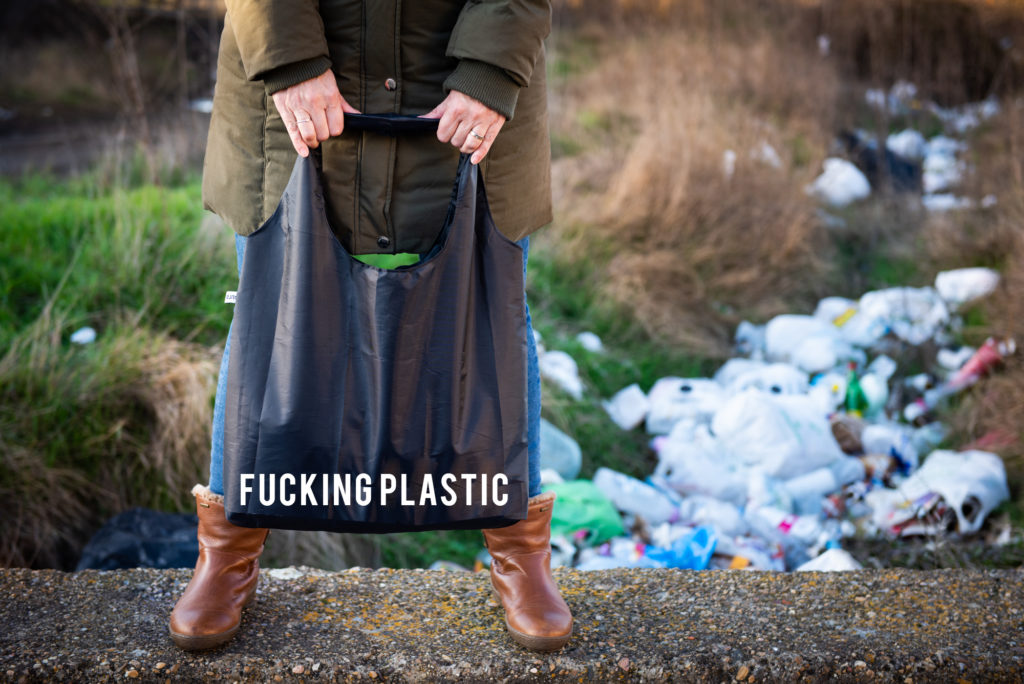 BOLSA-FUCKING-PLASTIC