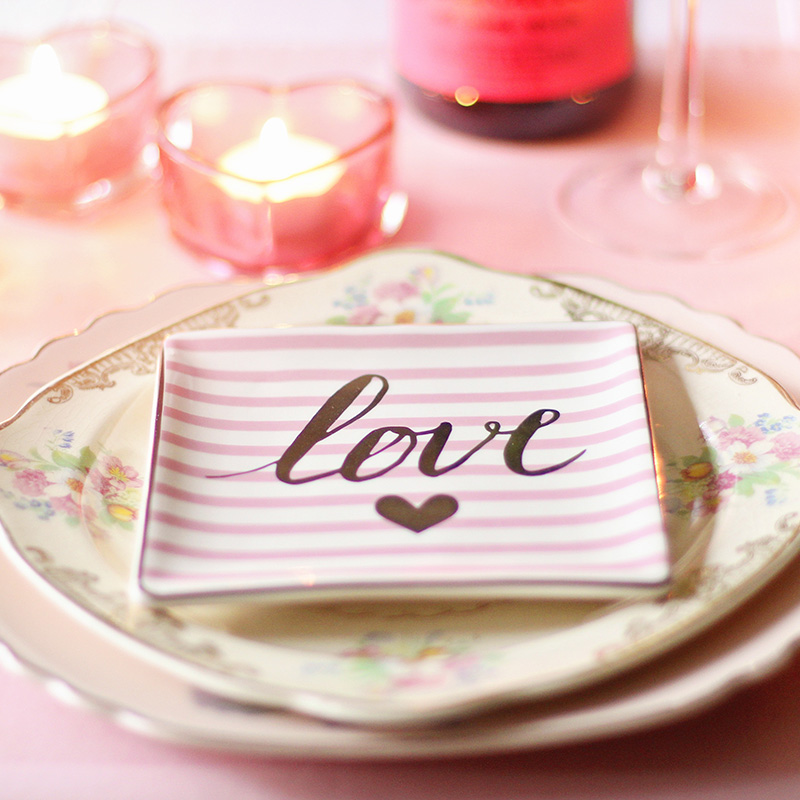 Cena romántica con velas